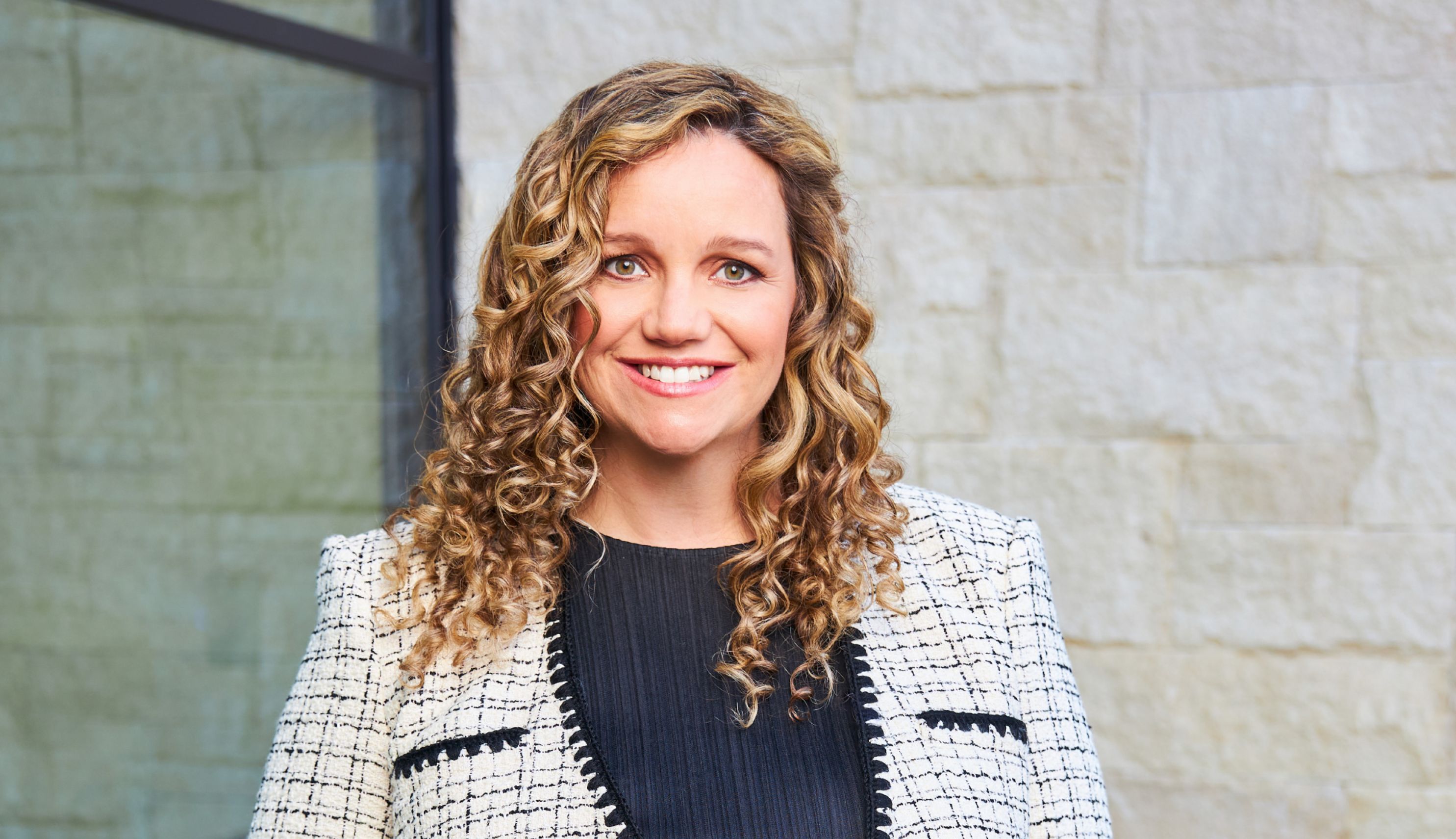 Photo of Laura Hines-Pierce