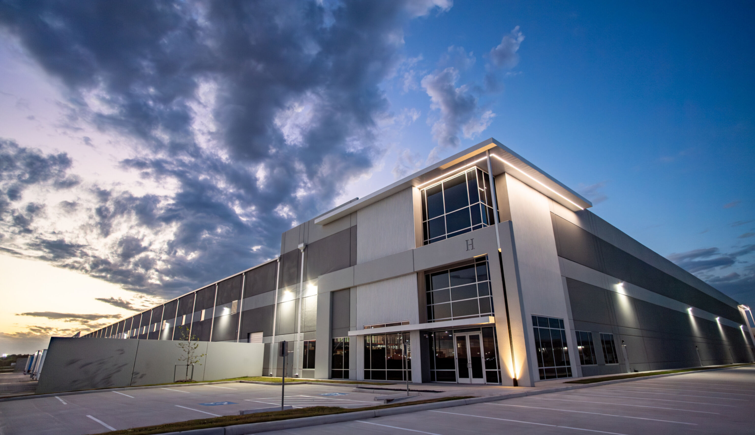 Hines Advances More Than 2.3 Million Square Feet of Industrial Projects Across U.S. Manufacturing and Innovation Hubs